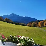 Gaestehaus Laercheck *