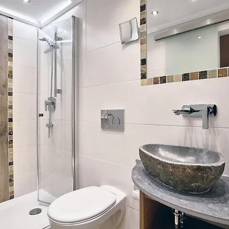 Gaestehaus Laercheck *