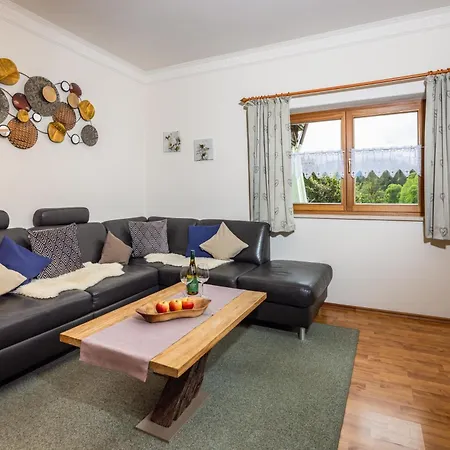 Gaestehaus Laercheck Apartment