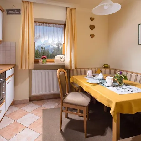 Gaestehaus Laercheck * Μπερχτεσγκάντεν