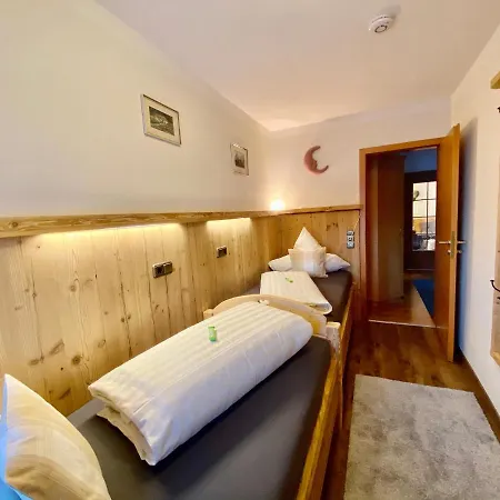 Apartamento Gaestehaus Laercheck *