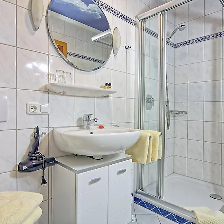 Gaestehaus Laercheck *